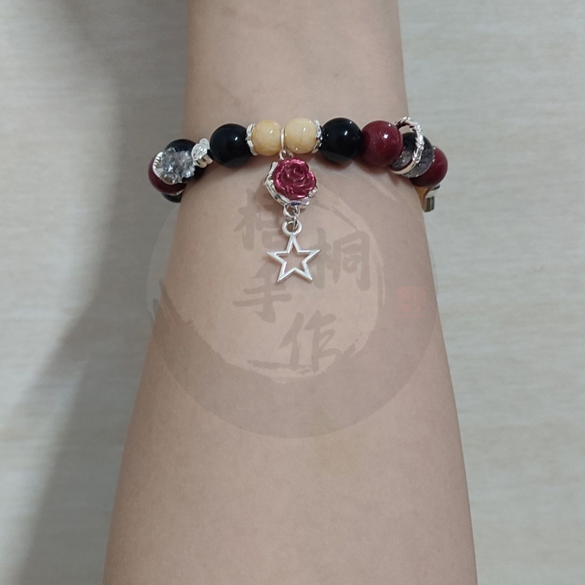 Anime The Freak Circus Bracele - огляд і ціна Cute Anime Merchandise