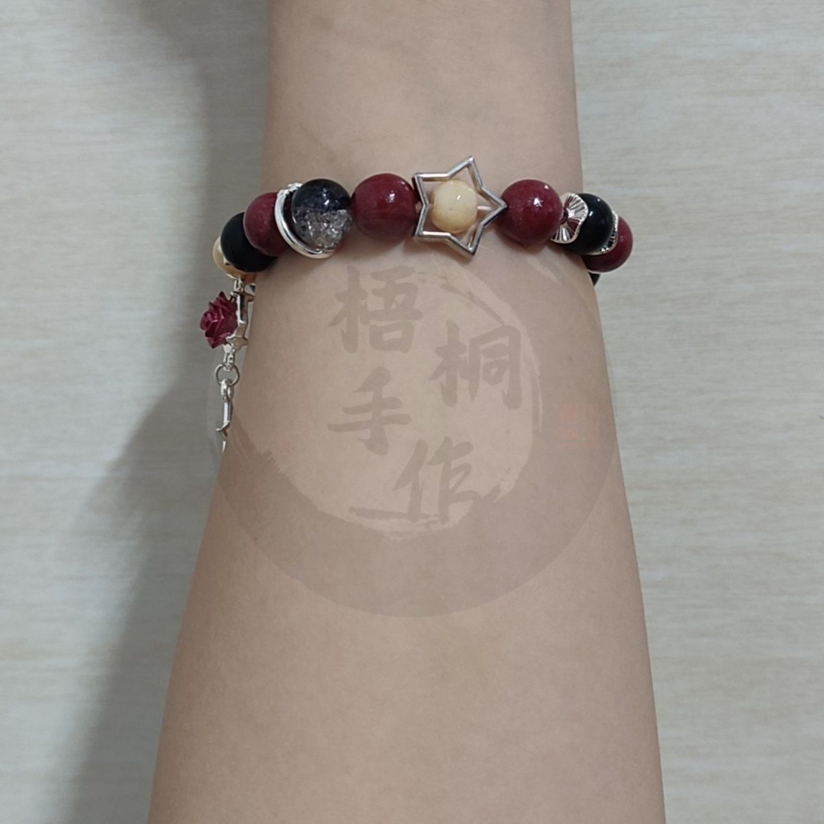 Anime The Freak Circus Bracele - огляд і ціна Cute Anime Merchandise
